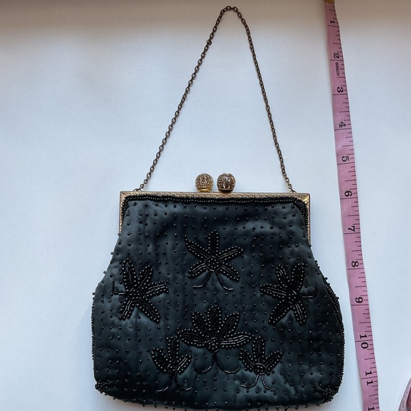 29. Vintage Black Beaded Clutch Satin Inside - Picture 12 of 12